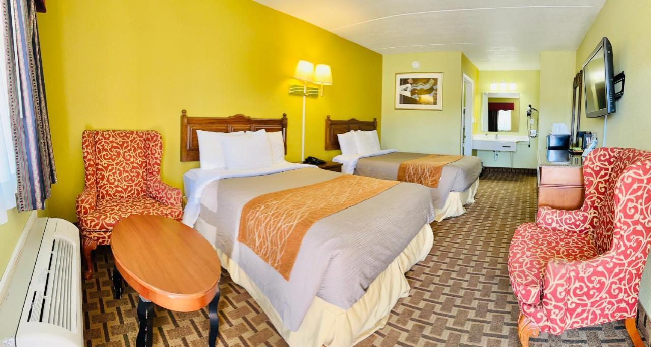 American Inn Princeton Экстерьер фото